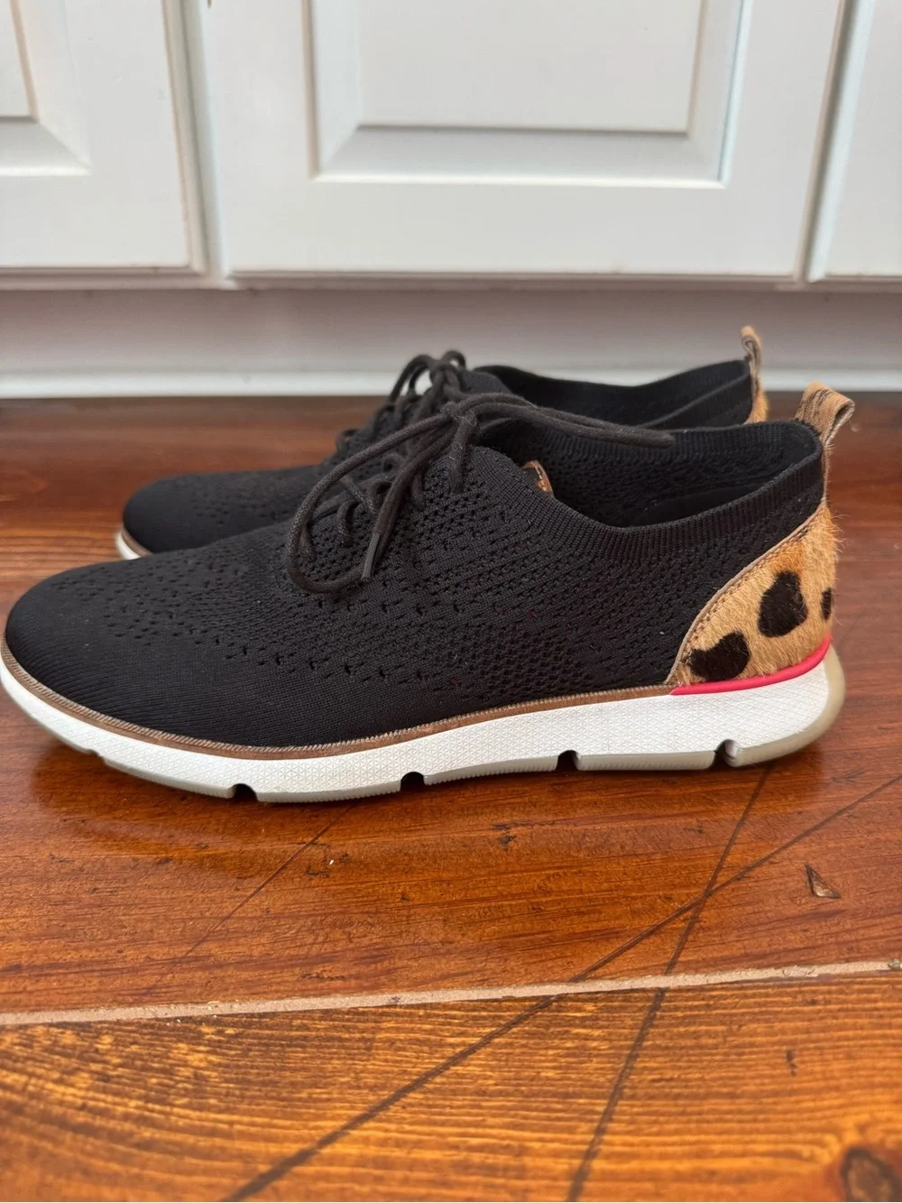 Cole Haan Zerogrand Stitchlite Oxford. Size 8